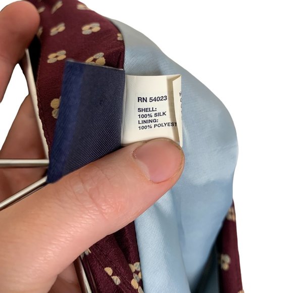 GAP 100% Silk Tulip Skirt Burgundy Khaki Blue Mini Print Classic Size 4 - Picture 10 of 10